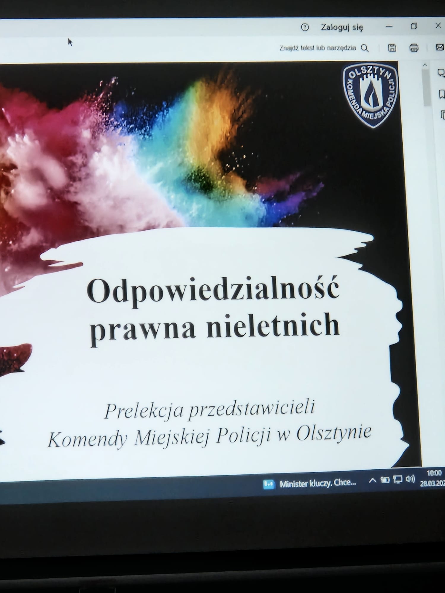 strona tytułowa prezentacji policjantek podczas spotkania z 8-klasistami