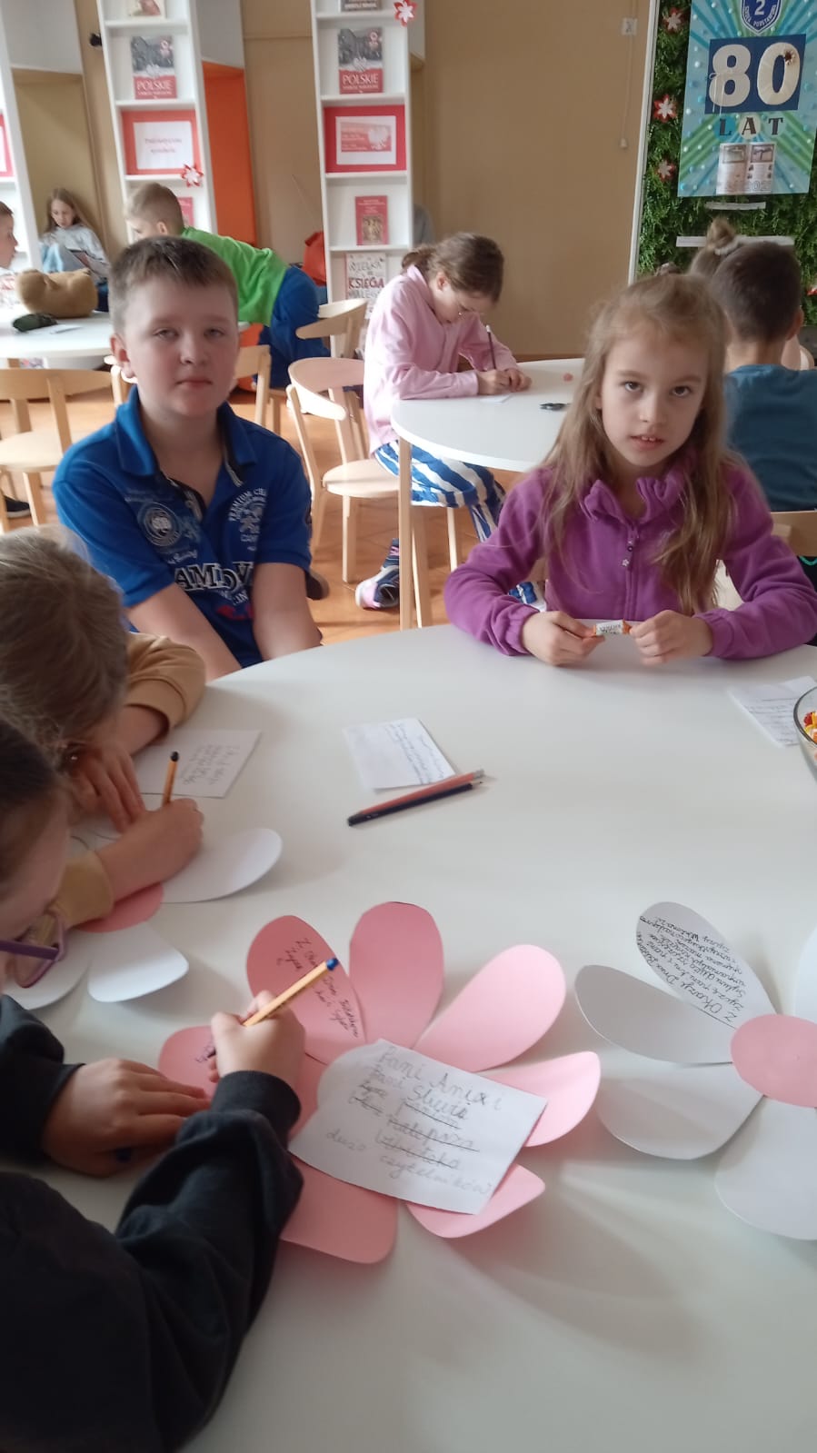 Dzień Bibliotekarza i Bibliotek - składanie życzeń