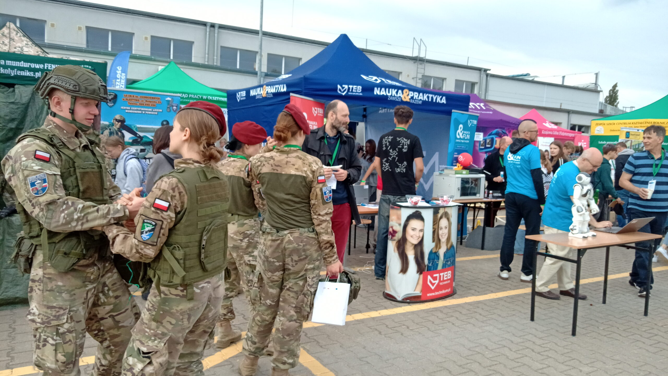 udział uczniów w wydarzeniu pn„Miasteczko Zawodów 2025” zorganizowanym przez Wojewódzki Urząd Pracy w Olsztynie