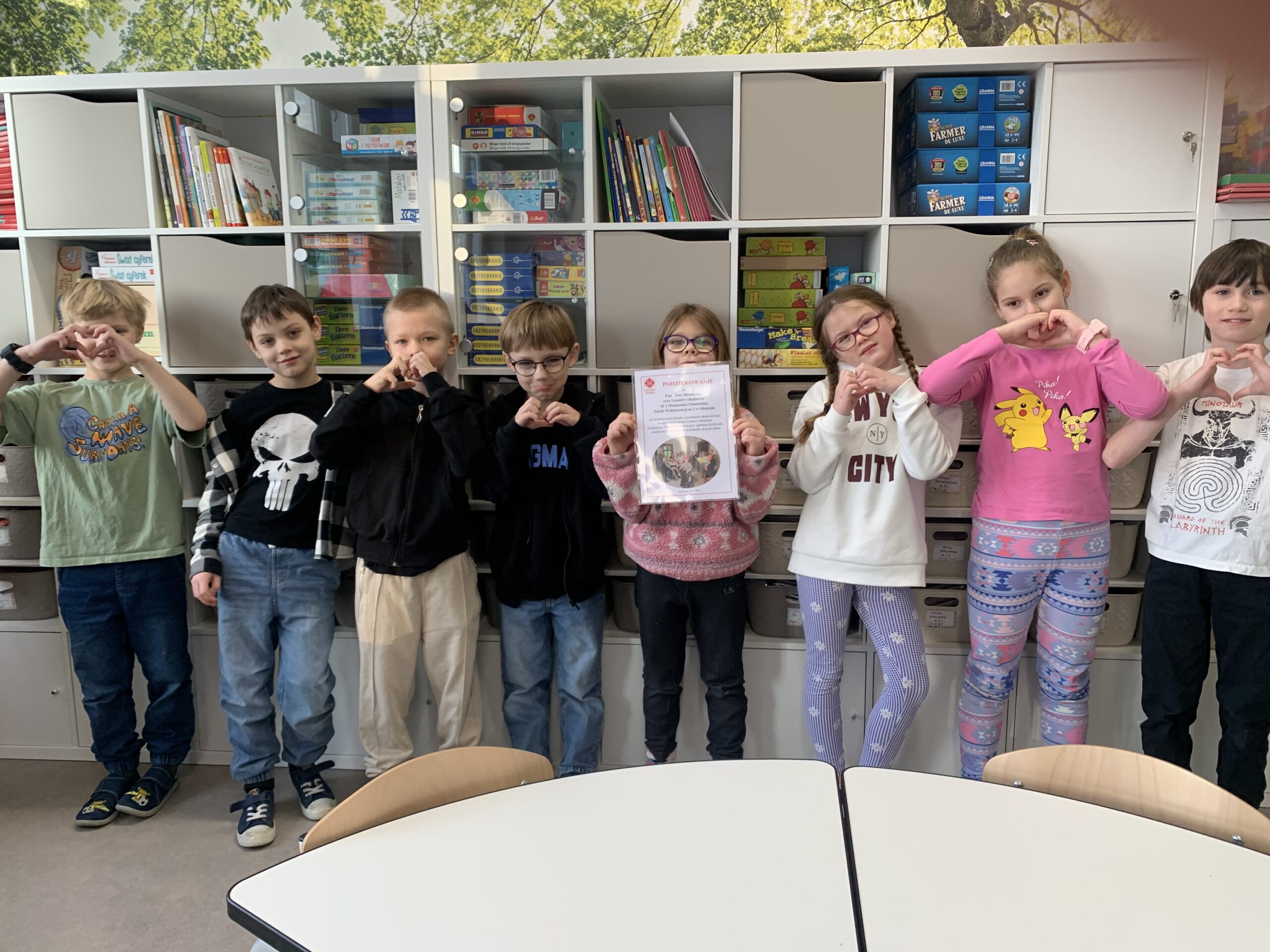 Zdjęcia ze zbiórki na rzecz Hospicjum dla dzieci