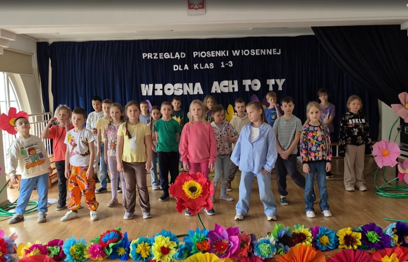 Występy uczniów klas 1-3 - „Wiosna, ach to Ty!” – święto talentu wokalnego i scenicznego