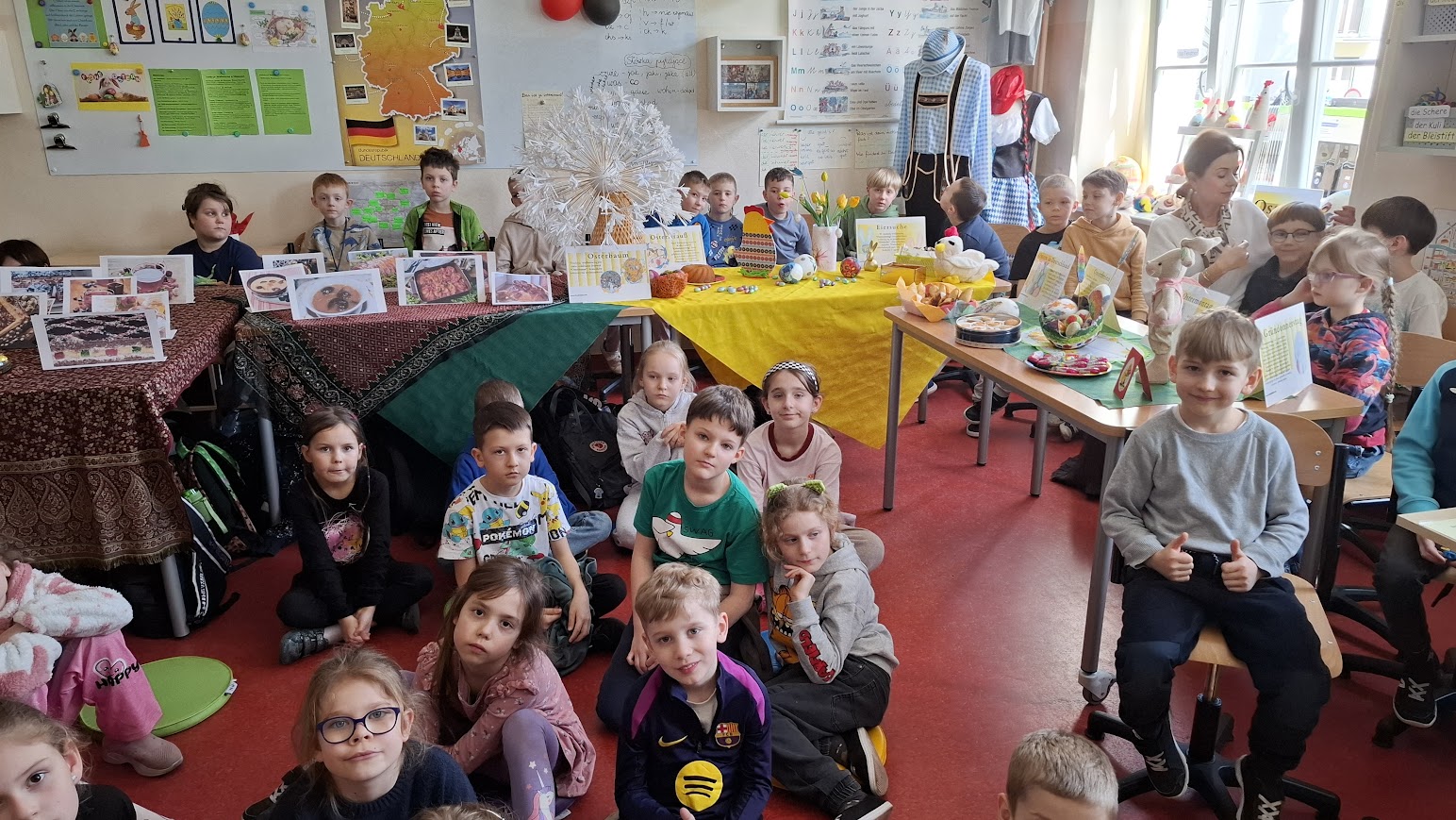 Zdjęcia z międzykulturowego spotkania wielkanocnego